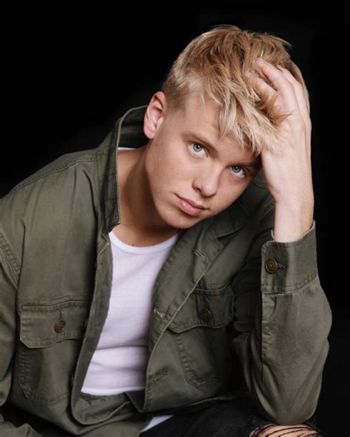 Carson Lueders Carson Lueders