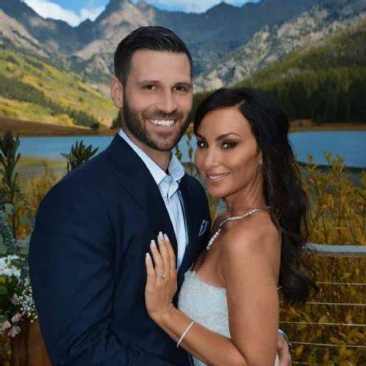 Molly Bloom with her loving husband Devin Effinger.