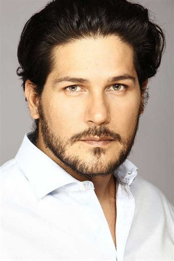 Roberto Cano Bio (Wiki) 