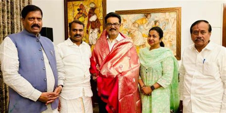 Sarath'S Neon Tech