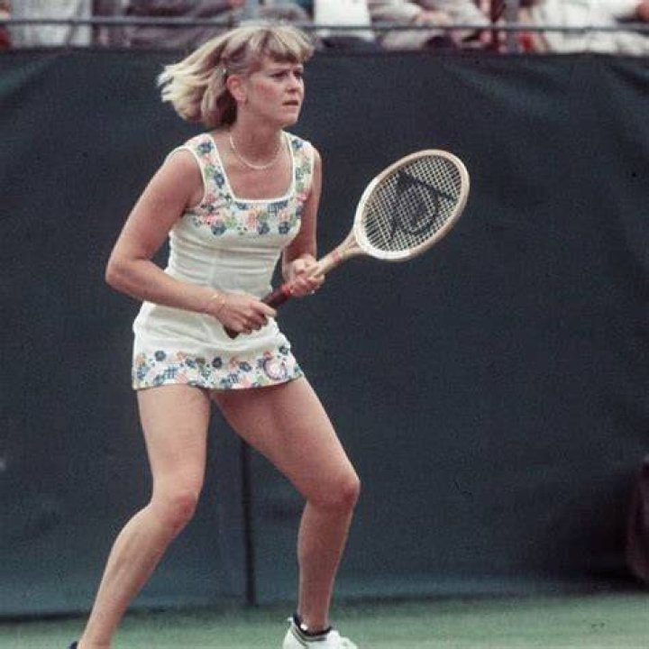 Sue Barker Sue Barker